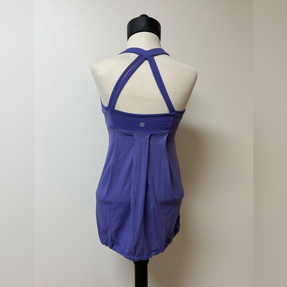Lululemon Athletic Top. No tag, fits women’s size M - Picture 2 of 2